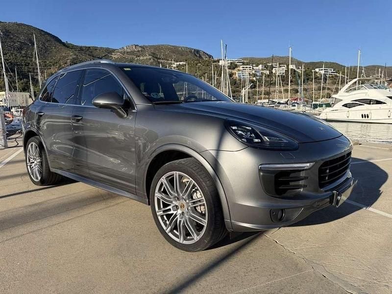 Usado Porsche Cayenne S 385 CV (283 kW) 2016 Gris SUV