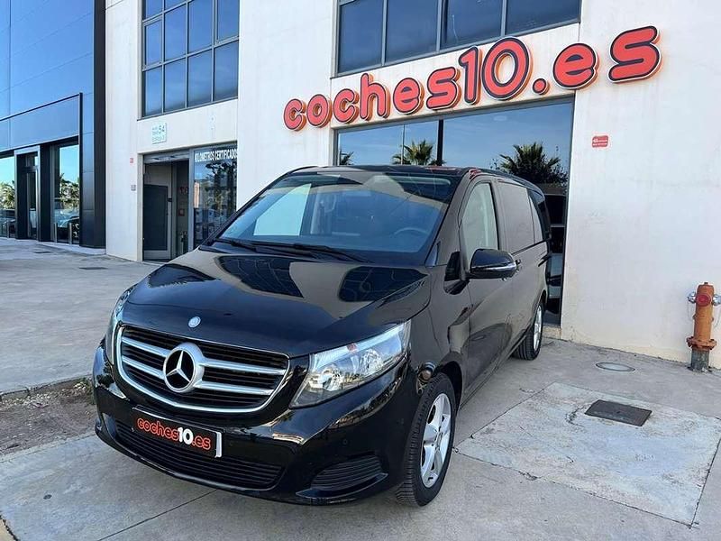 Negro Usado 2017 Mercedes V220 Avantgarde Monovolumen | 37.900 € (Buen precio) - Imagen 1/4