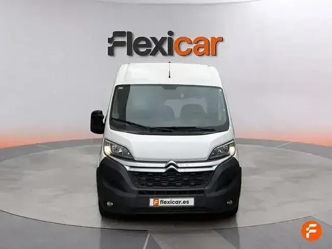 Usado Citroën Jumper 140 CV (102 kW) 2021 Blanco Monovolumen