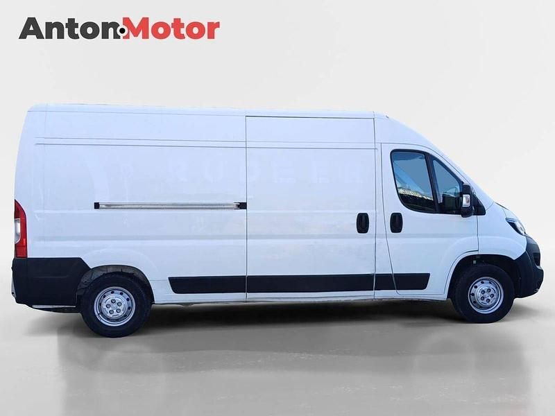 Usado Peugeot Boxer S 140 CV (102 kW) 2020 Blanco Van