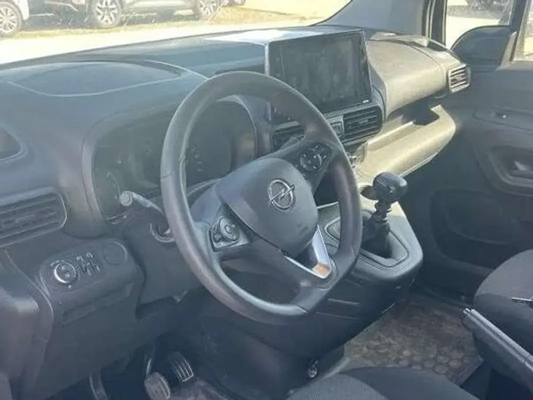 Usado Opel Combo 102 CV (75 kW) 2022 Blanco Monovolumen
