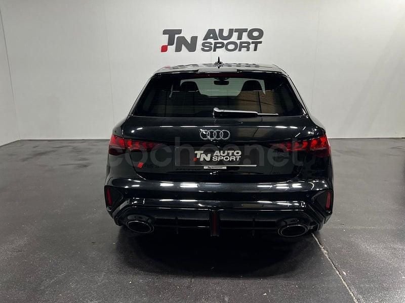 Usado Audi RS3 400 CV (294 kW) 2025 Negro Berlina