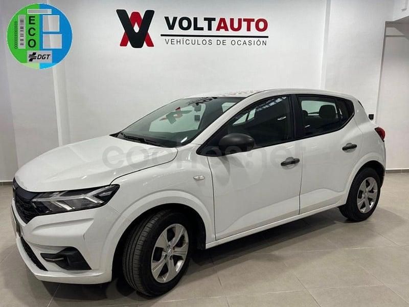Usado Dacia Sandero Essentiel 101 CV (74 kW) 2021 Blanco Berlina