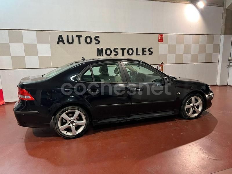 Usado Saab 9-3 Vector 150 CV (110 kW) 2006 Negro Berlina