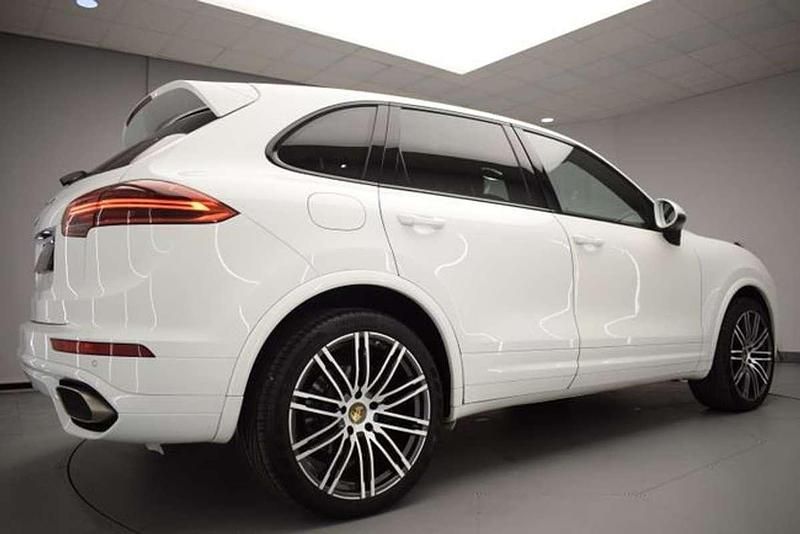 Usado Porsche Cayenne Platinum Edition 262 CV (192 kW) 2016 Blanco SUV