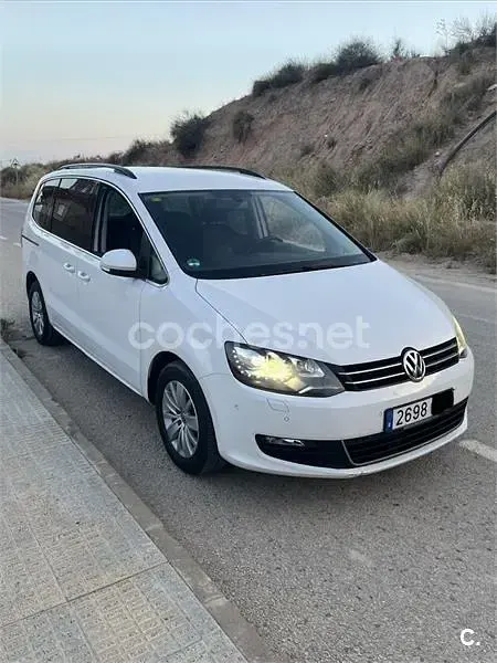 Usado VW Sharan Edition 140 CV (102 kW) 2011 Blanco Monovolumen