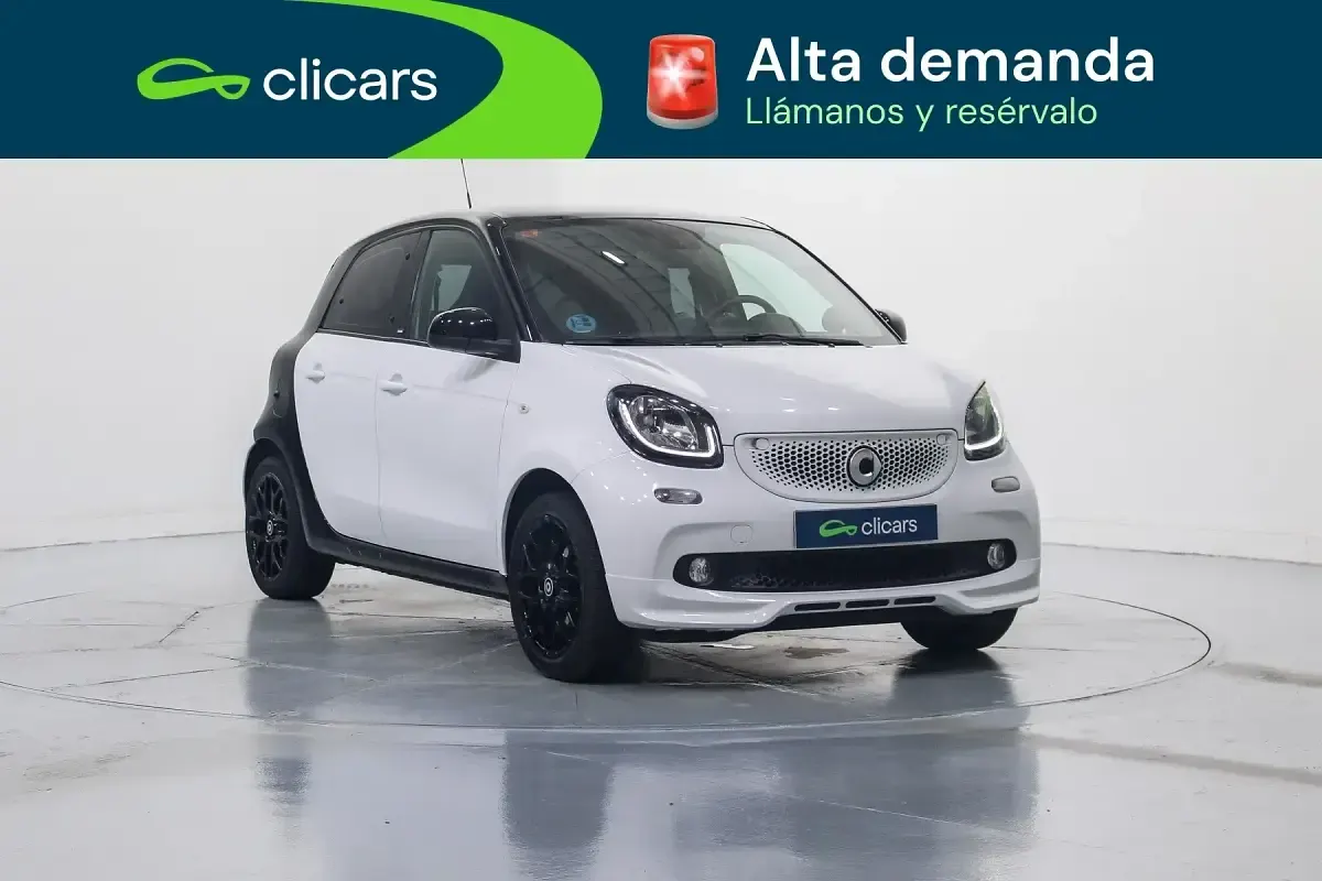 Usado Smart ForFour Passion 90 CV (66 kW) 2019 Blanco Utilitario