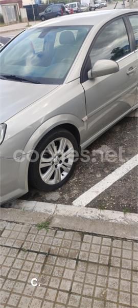 Gris / plata Usado 2007 Opel Vectra Sport Berlina | 3800 € (Precio justo) - Imagen 1/4