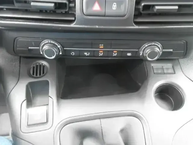 Brugt Citroën Berlingo Feel 110 HK (80 kW) 2022 Grå MPV