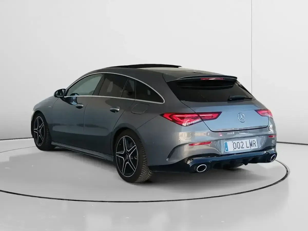 Usado Mercedes CLA35 AMG AMG 306 CV (225 kW) 2021 Gris Berlina