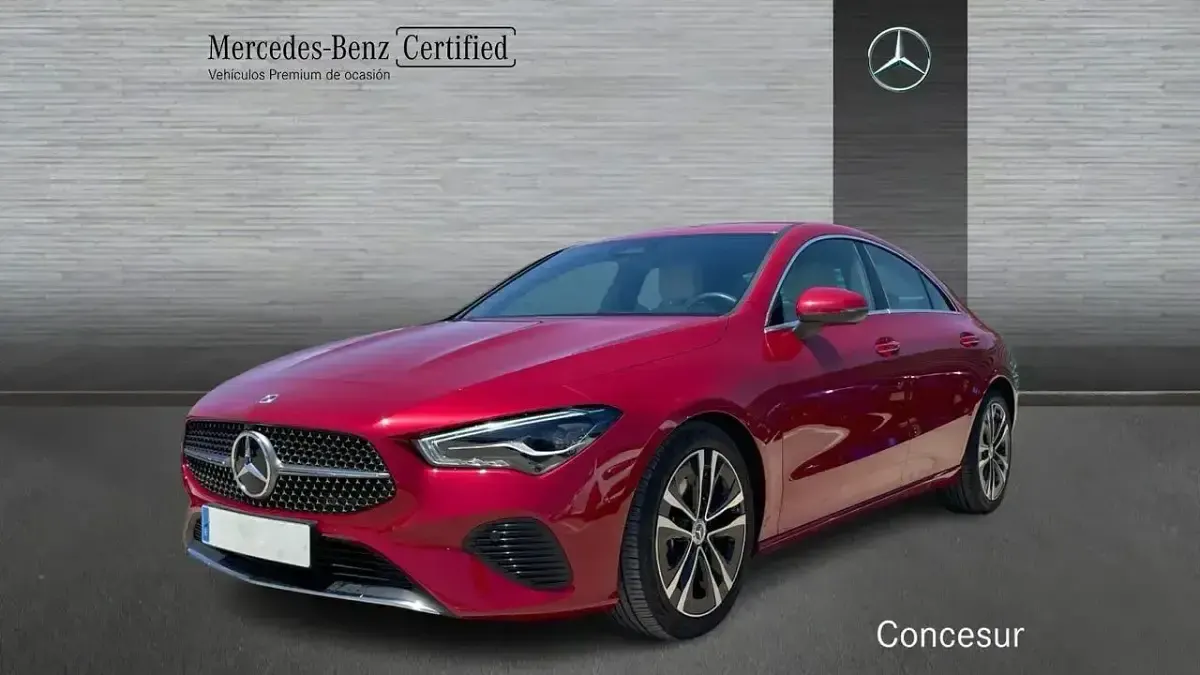 Usado Mercedes CLA200 149 HP (109 kW) 2025 Sedan