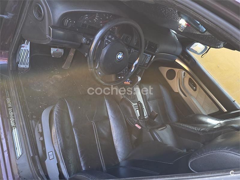Käytetty BMW 530 184 HP (135 kW) 2001 Violetti Farmari