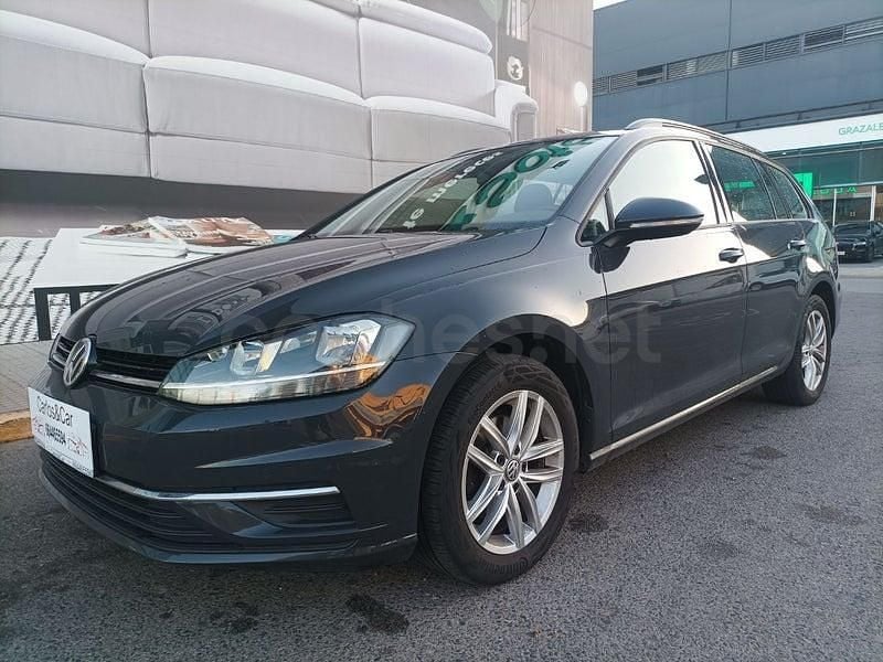Usado VW Golf Sportsvan Advance 115 CV (84 kW) 2018 Azul Monovolumen