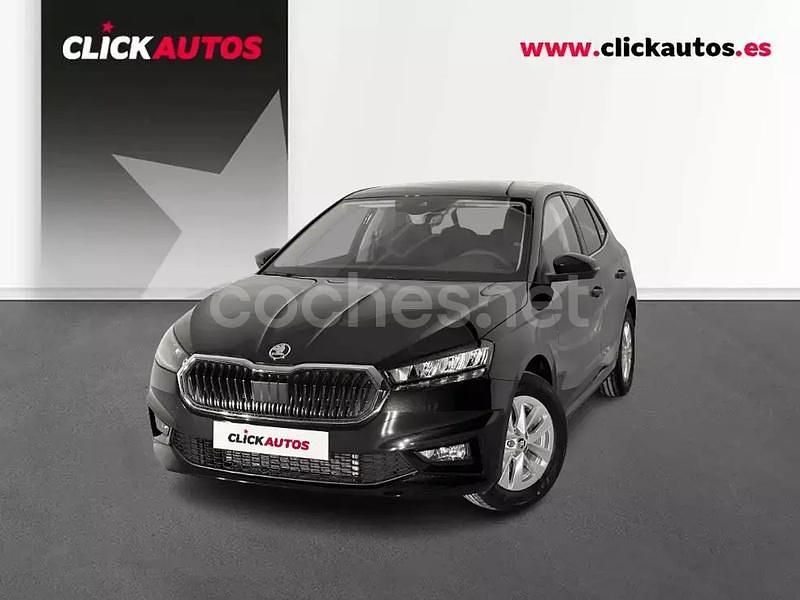 Negro Usado 2025 Skoda Fabia Selection Utilitario | 18.300 € (Precio justo) - Imagen 1/4