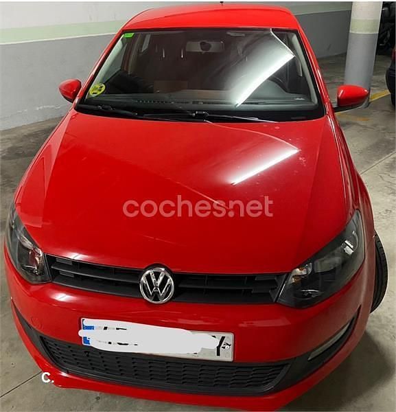 Rojo Usado 2013 VW Polo Advance Berlina | 9500 € (Precio justo) - Imagen 1/4
