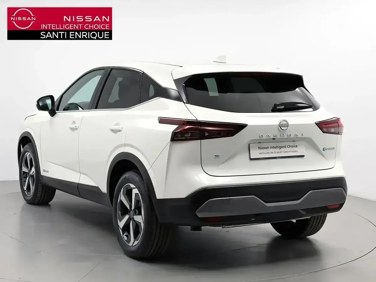 Usado Nissan Qashqai N-Connecta 190 CV (139 kW) 2023 Blanco SUV
