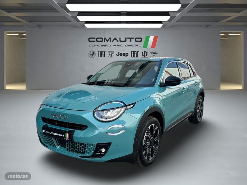 Azul Nuevo 2024 Fiat 600 La Prima SUV | 26.500 € (Precio justo) - Imagen 1/4