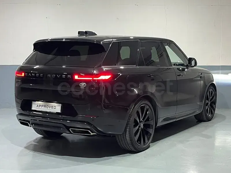 Usado Land Rover Range Rover Sport HSE Dynamic 440 CV (323 kW) 2022 Negro SUV
