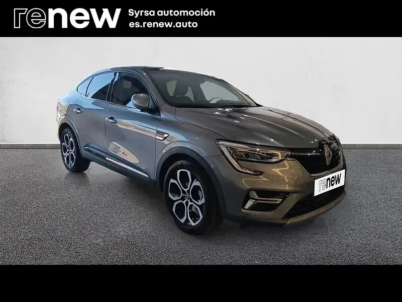 Usado Renault Arkana Zen 140 CV (102 kW) 2022 Gris SUV