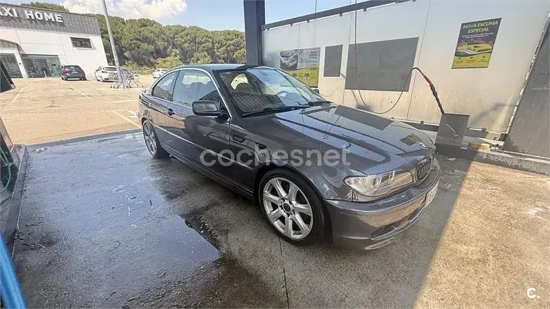 Usado BMW 320 150 CV (110 kW) 2005 Gris / plata Coupe