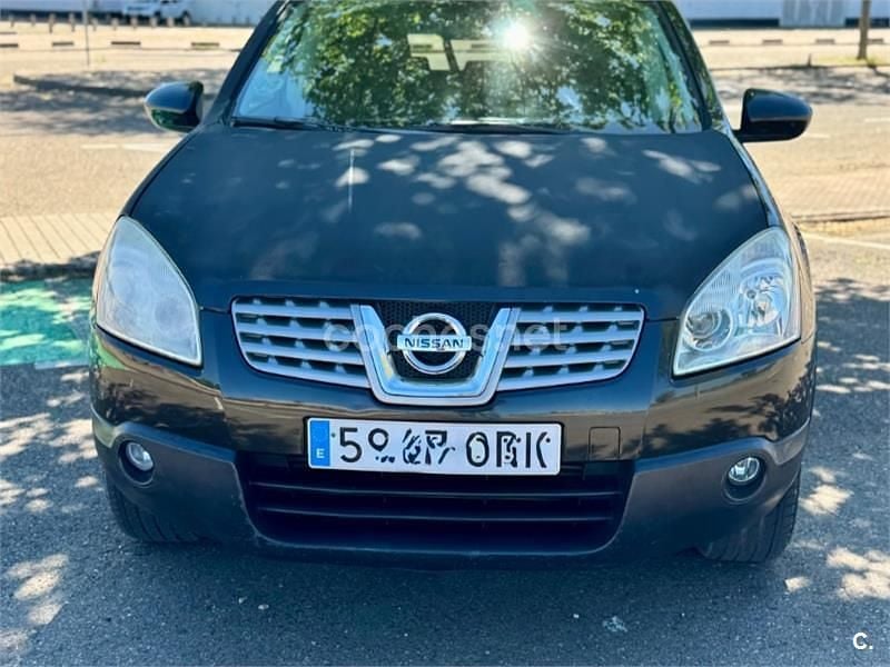 Usado Nissan Qashqai Acenta 106 CV (77 kW) 2009 Negro SUV