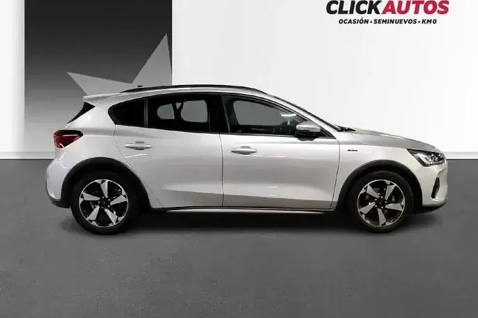 Usado Ford Focus Active 125 CV (91 kW) 2024 Negro