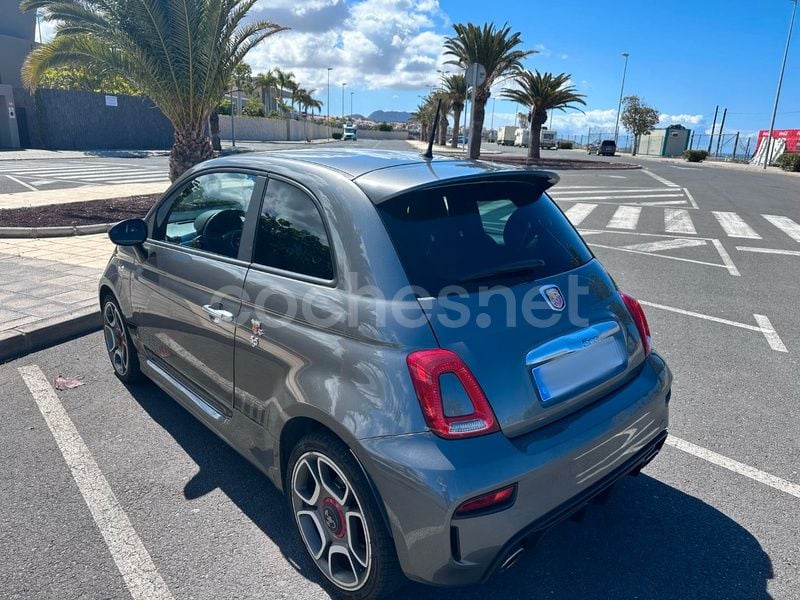 Usado Abarth 595 145 CV (106 kW) 2016 Gris / plata Utilitario