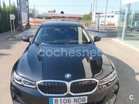 Negro Usado 2025 BMW 320e Berlina | 41.500 € (Caro) - Imagen 1/4