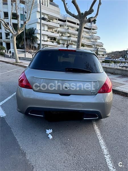 Usado Peugeot 308 Allure 112 CV (82 kW) 2012 Beige Berlina