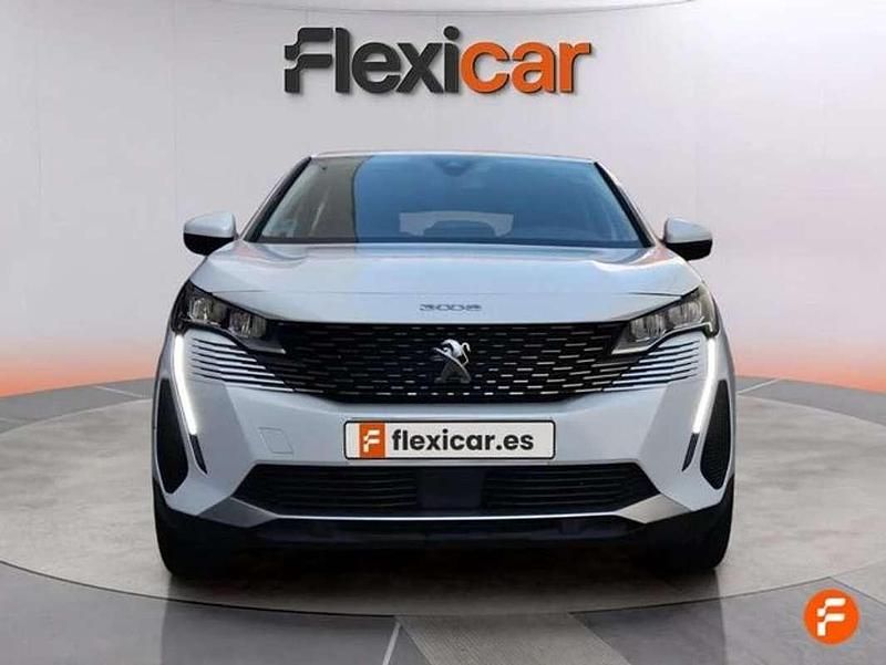 Usado Peugeot 3008 Active 131 CV (96 kW) 2021 Blanco SUV