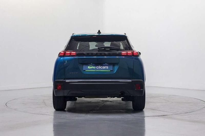 Usado Peugeot 2008 Allure 102 CV (75 kW) 2025 Azul SUV