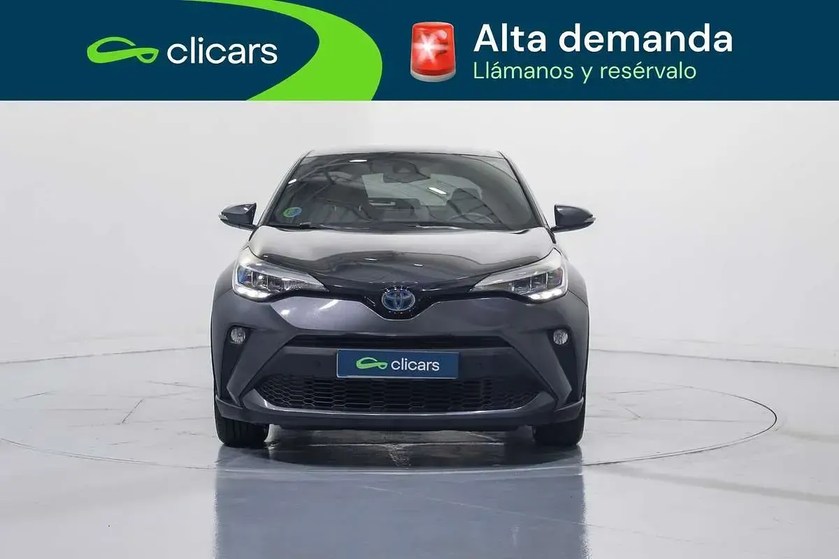 Usado Toyota C-HR Advance 98 CV (72 kW) 2023 Gris SUV