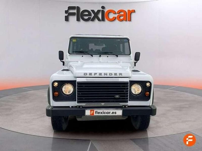 Usado Land Rover Defender 122 CV (89 kW) 2016 Blanco Familiar
