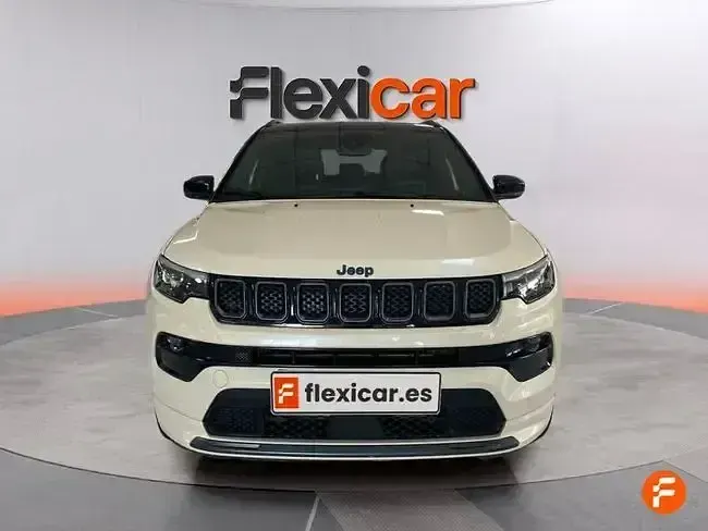 Usado Jeep Compass 240 CV (176 kW) 2021 Blanco SUV