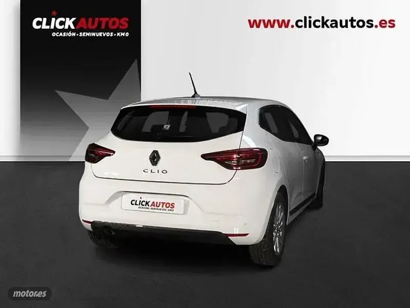 Usado Renault Clio Zen 90 CV (66 kW) 2022 Blanco Utilitario