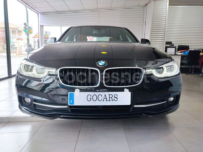 Negro Usado 2018 BMW 320 Sport Line Berlina | 24.900 € (Caro) - Imagen 1/4