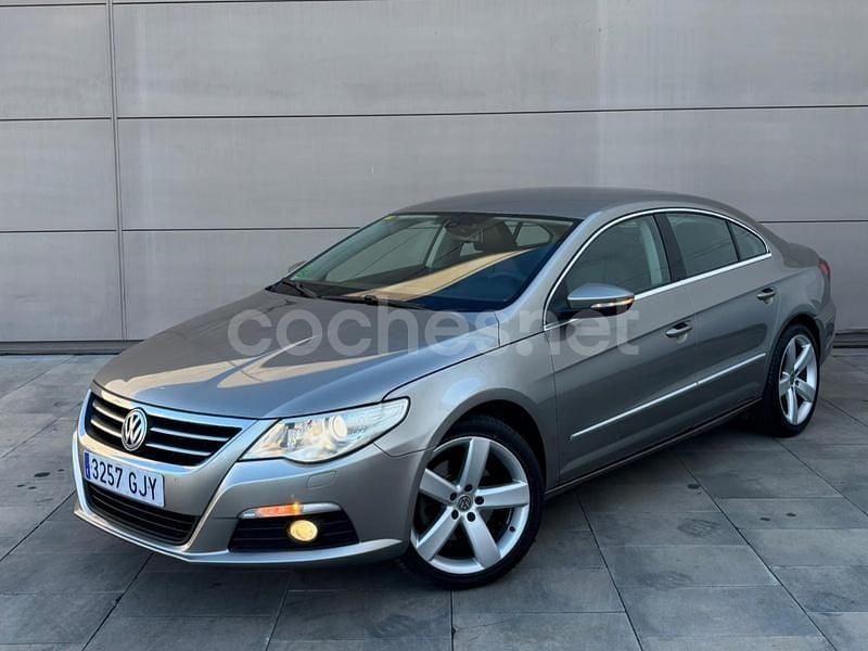 Beige Usado 2009 VW Passat Berlina | 7990 € (Caro) - Imagen 1/4