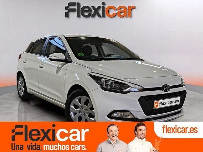 Blanco Usado 2017 Hyundai i20 Berlina | 12.890 € (Caro) - Imagen 1/4