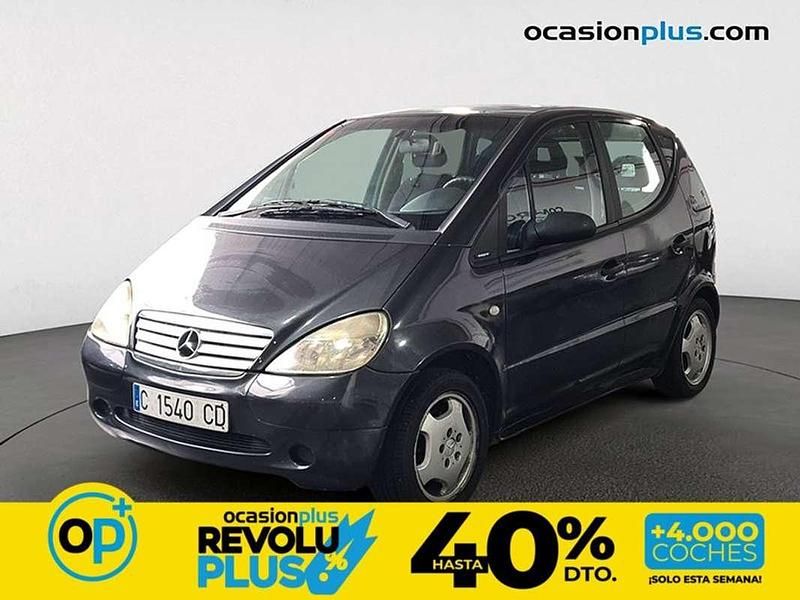 Usado Mercedes A140 Classic 82 CV (60 kW) 1999 Gris Utilitario