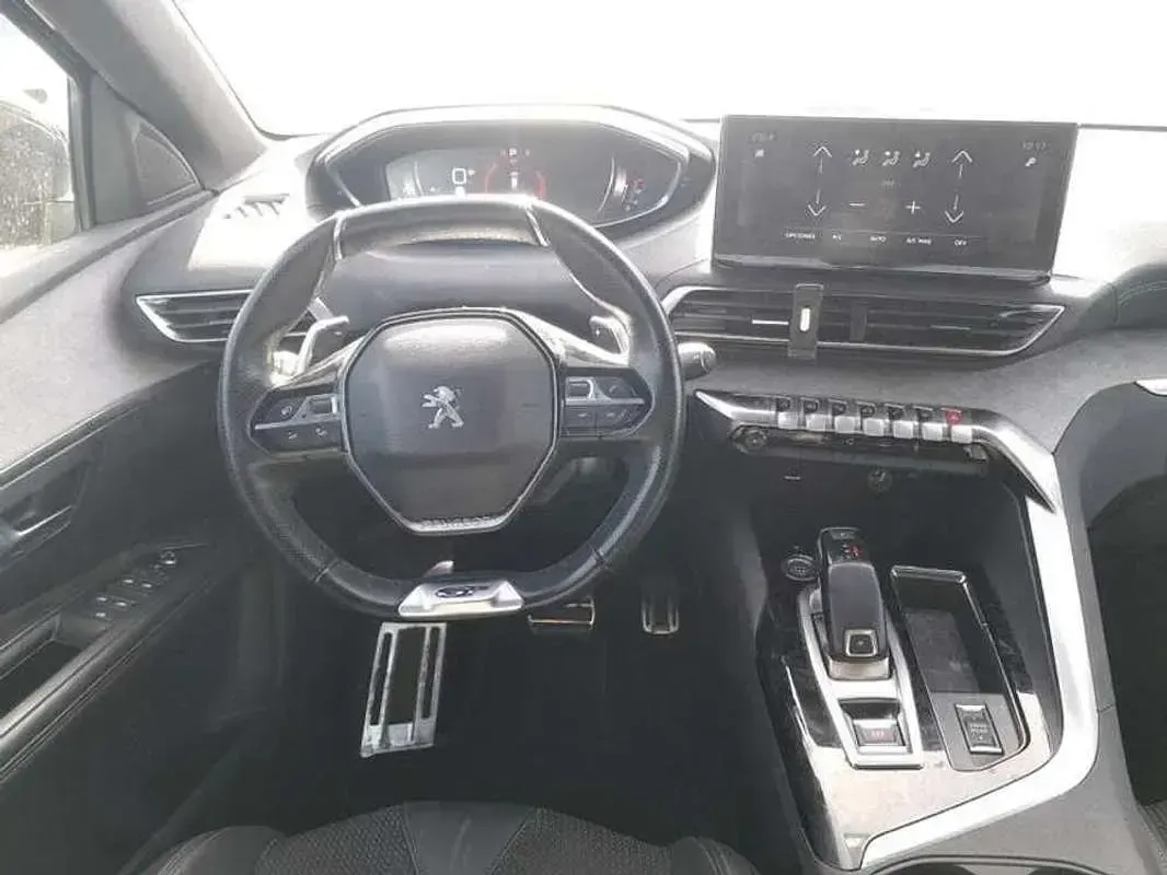 Usado Peugeot 3008 GT-line 131 CV (96 kW) 2023 Azul SUV