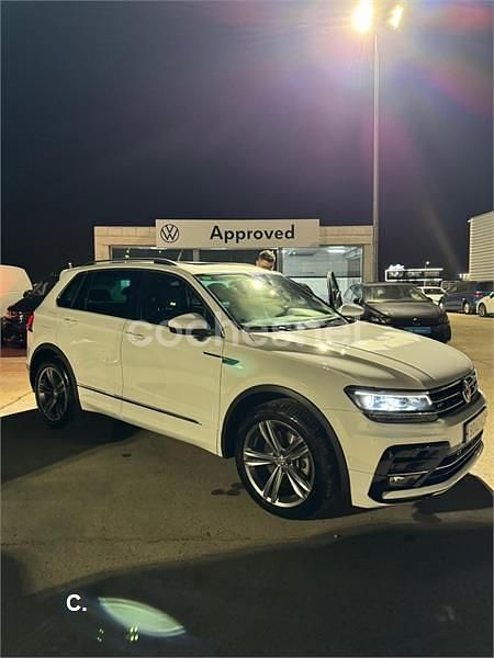 Blanco Usado 2019 VW Tiguan Sportline SUV | 28.000 € (Precio justo) - Imagen 1/4