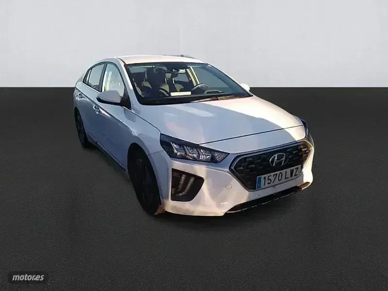 Usado Hyundai Ioniq 141 CV (103 kW) 2022 Blanco Utilitario
