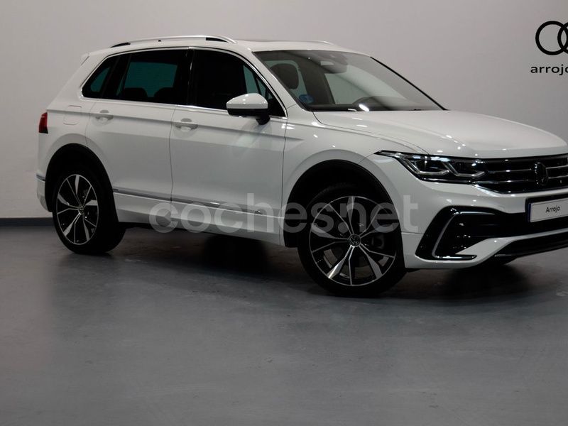 Usado VW Tiguan R-line 245 CV (180 kW) 2023 Blanco SUV
