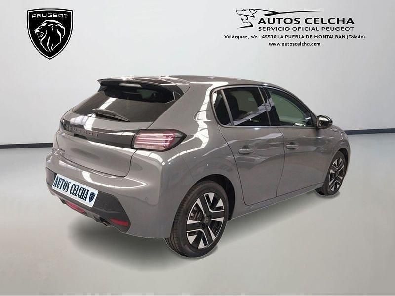 Usado Peugeot 208 Allure 100 CV (73 kW) 2025 Gris Utilitario