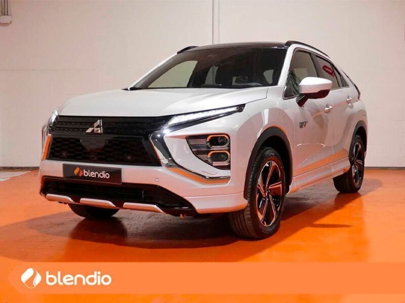 Blanco Usado 2022 Mitsubishi Eclipse Cross SUV | 42.450 € - Imagen 1/4