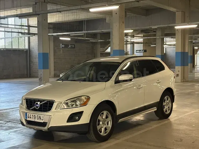 Usado Volvo XC60 Kinetic 175 CV (128 kW) 2010 Blanco SUV