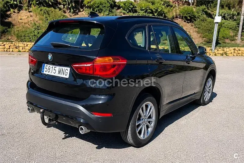 Usado BMW X1 150 CV (110 kW) 2020 Negro SUV