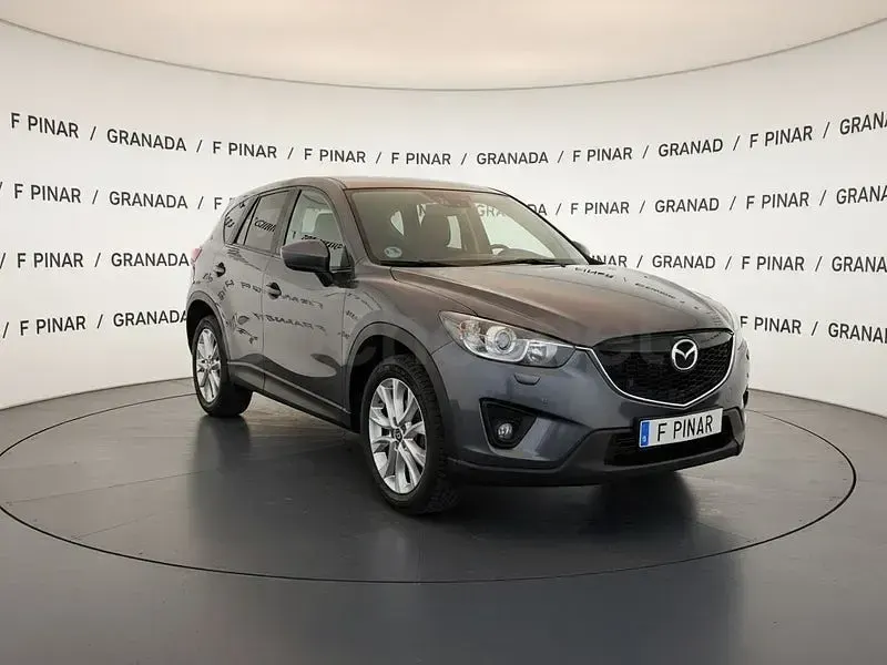 Usado Mazda CX-5 Luxury 150 CV (110 kW) 2015 Gris / plata SUV