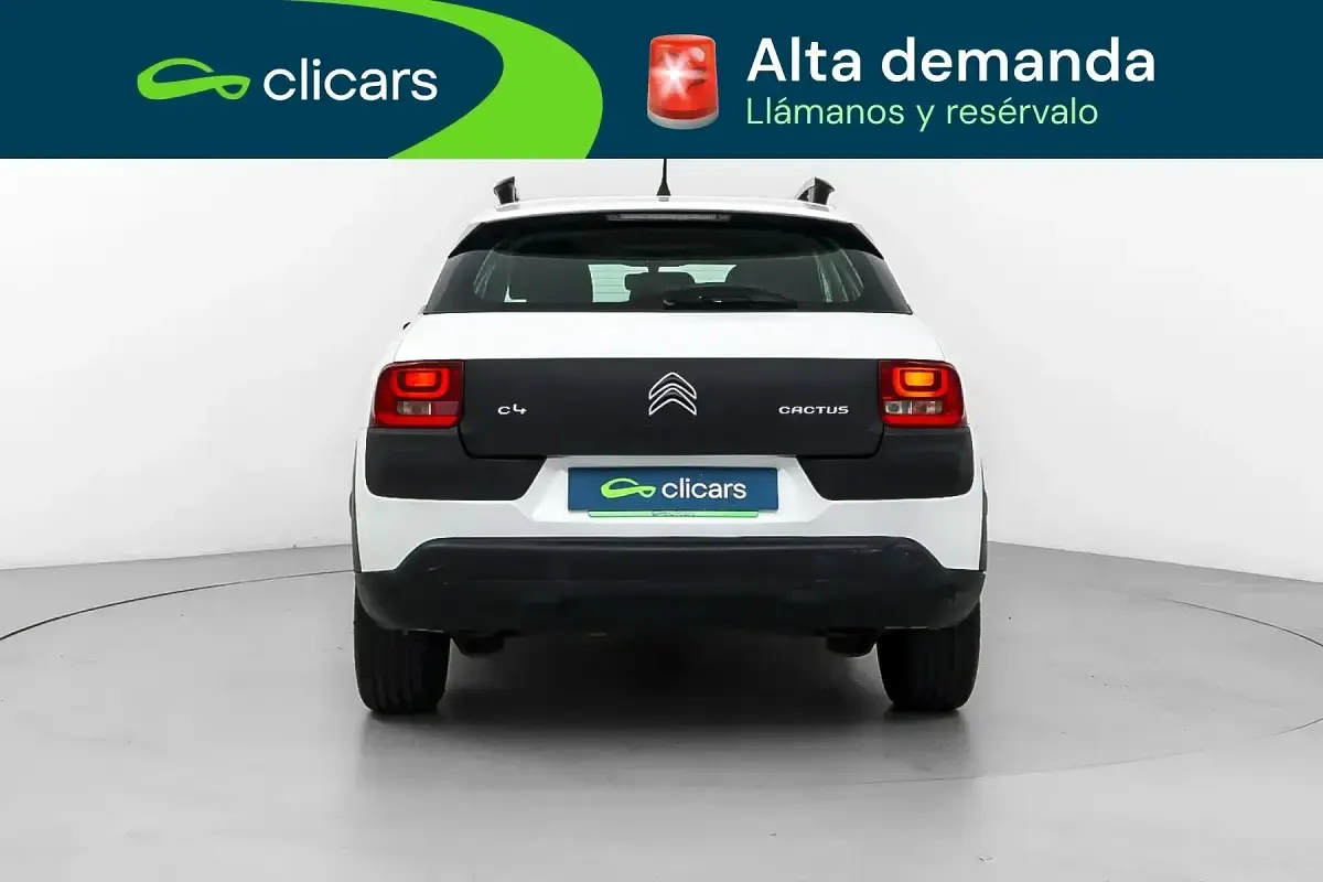 Usado Citroën C4 Cactus Feel 82 CV (60 kW) 2015 Blanco Utilitario