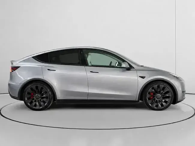 Usado Tesla Model Y Performance 392 kW (534 CV) 2023 Blanco SUV